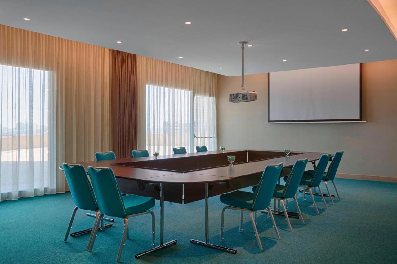 Four Points By Sheraton Oran Buitenkant foto